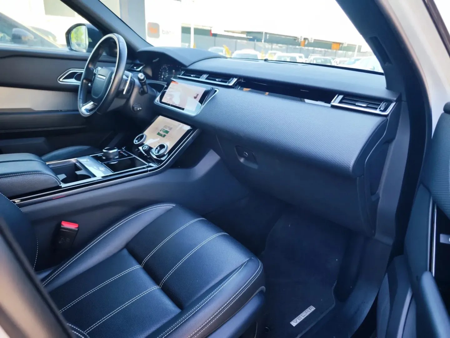 Cumpara/ Vinde online Land Rover Range Rover Velar 2020 SH, la cel mai bun pret pentru tine!