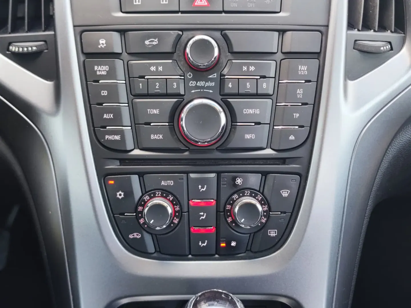 Cumpara/ Vinde online Opel Astra 2017 SH, la cel mai bun pret pentru tine!