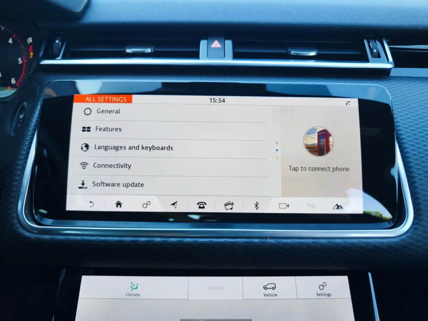 Cumpara/ Vinde online Land Rover Range Rover Velar 2020 SH, la cel mai bun pret pentru tine!