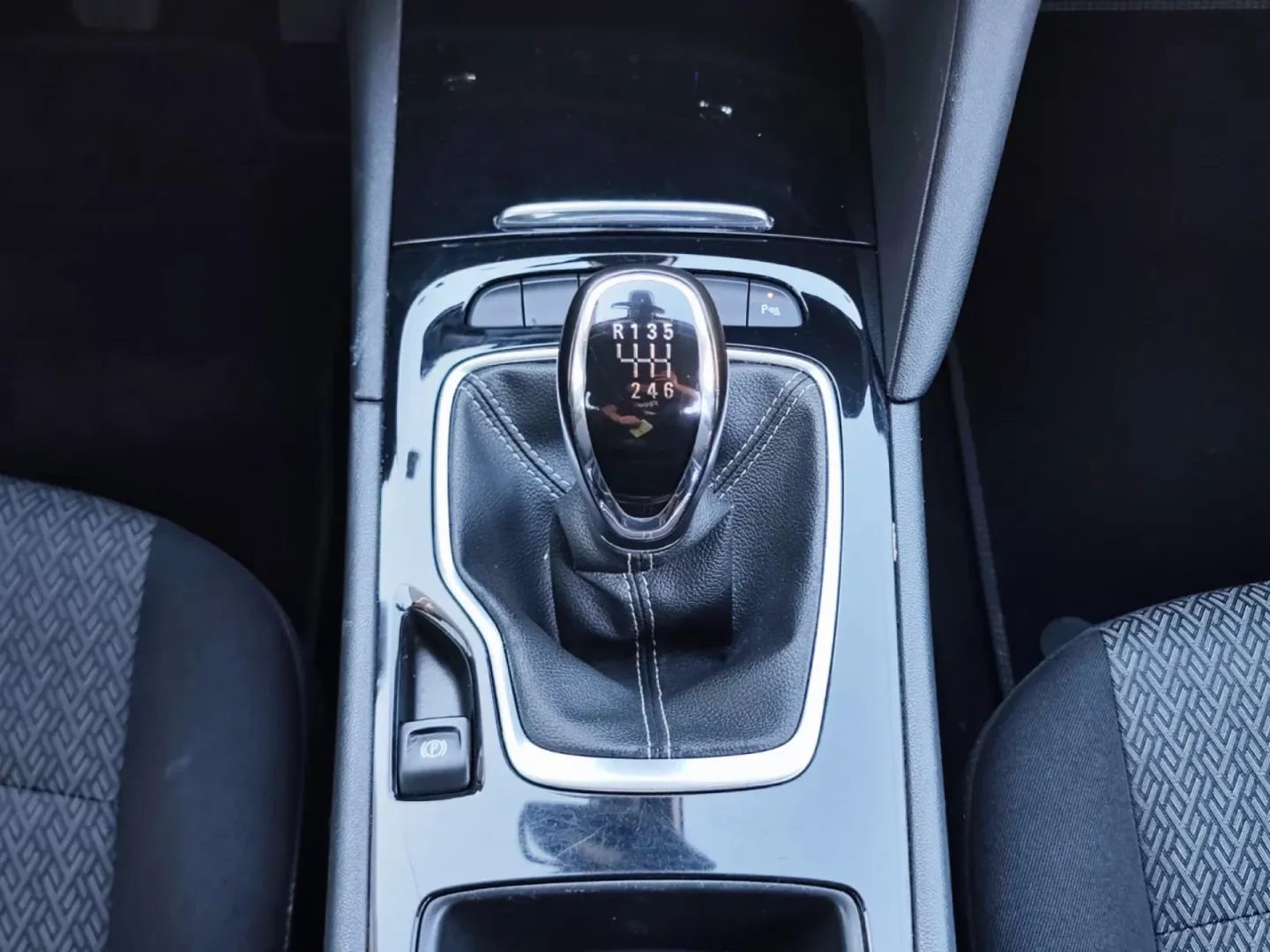 Cumpara/ Vinde online Opel Insignia 2019 SH, la cel mai bun pret pentru tine!