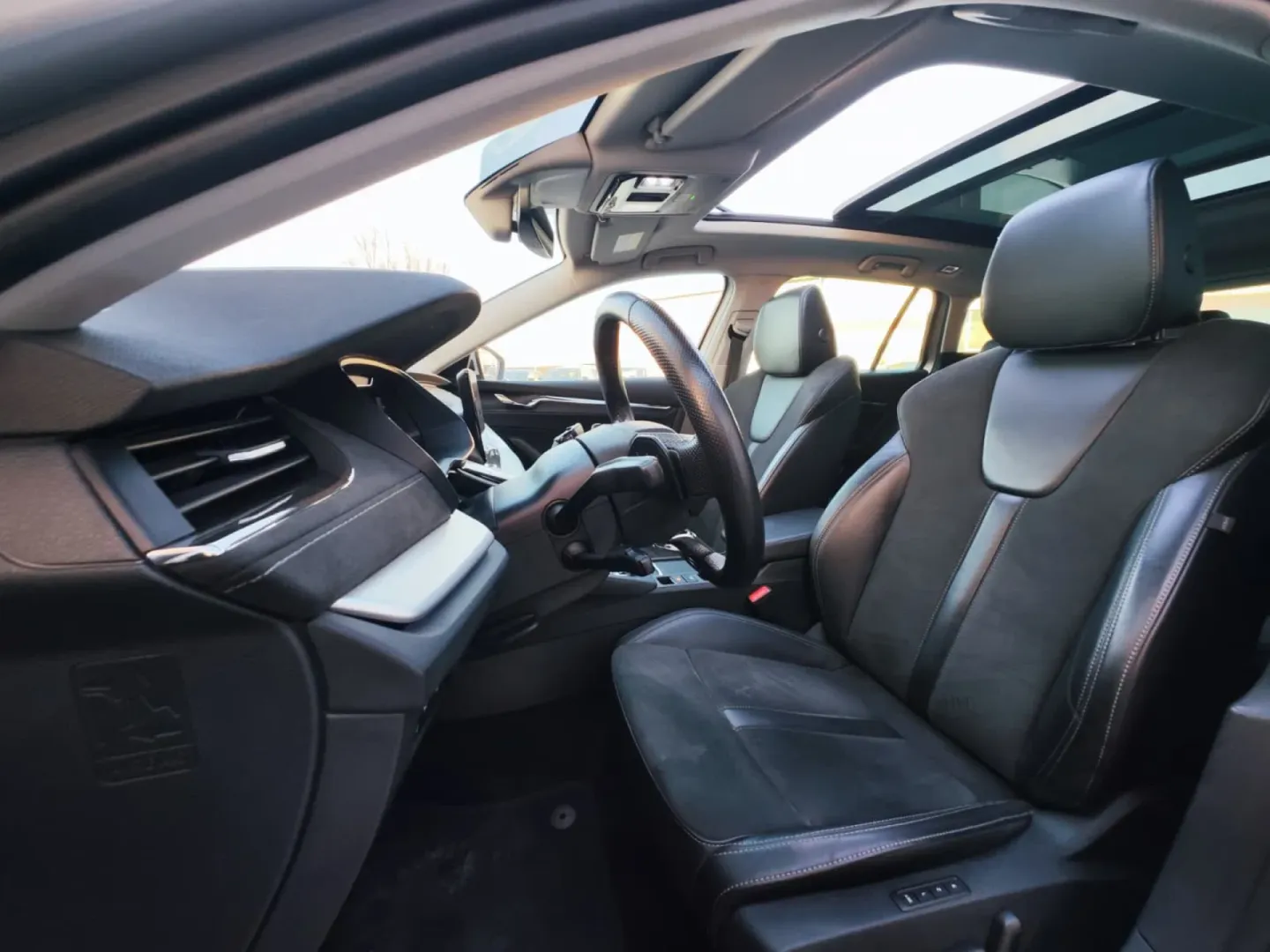 Cumpara/ Vinde online Skoda Octavia 2022 SH, la cel mai bun pret pentru tine!