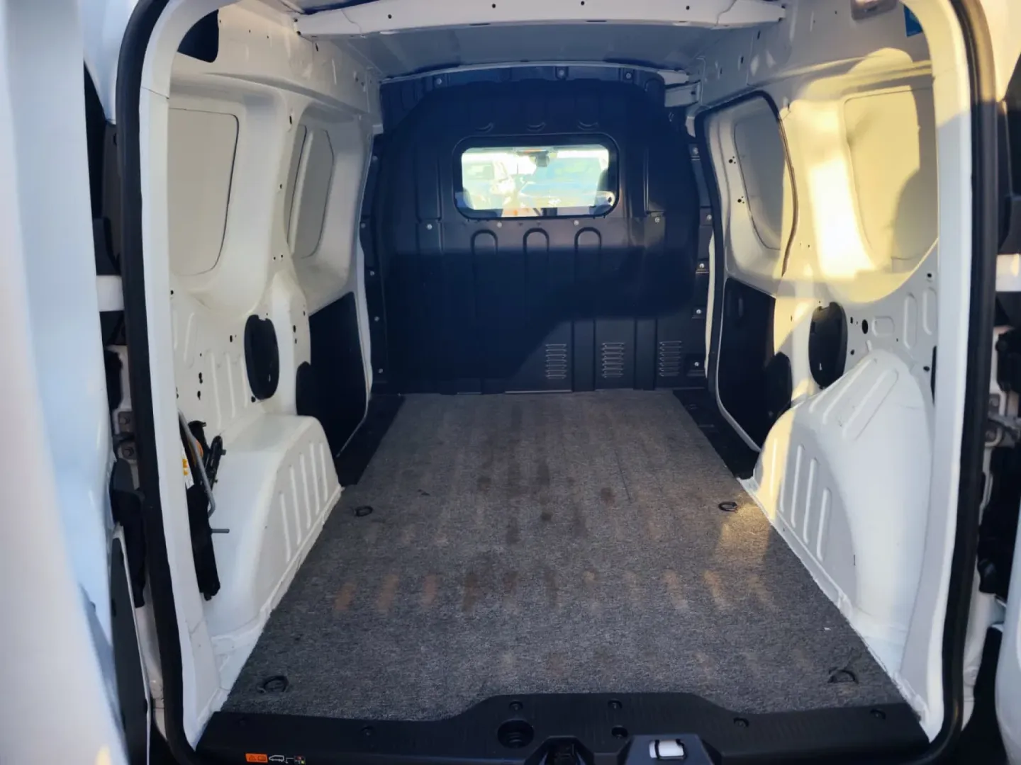 Cumpara/ Vinde online Renault  Express 2022 SH, la cel mai bun pret pentru tine!