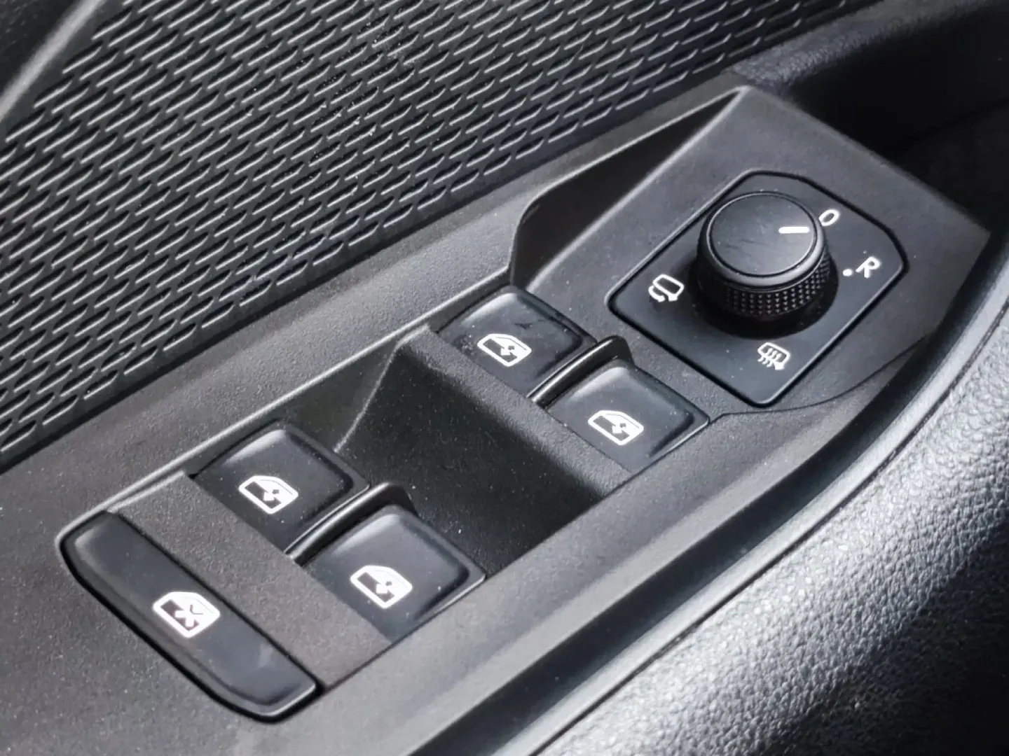 Cumpara/ Vinde online Skoda Octavia 2022 SH, la cel mai bun pret pentru tine!