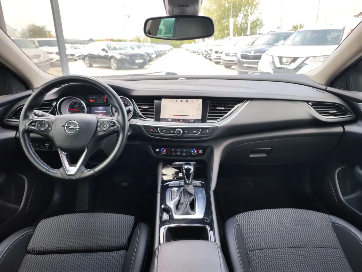 Cumpara/ Vinde online Opel Insignia 2018 SH, la cel mai bun pret pentru tine!