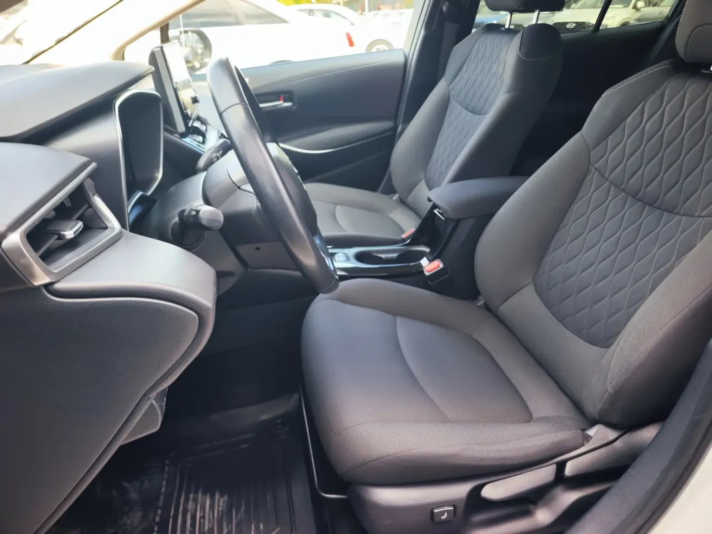 Cumpara/ Vinde online Toyota Corolla 2021 SH, la cel mai bun pret pentru tine!