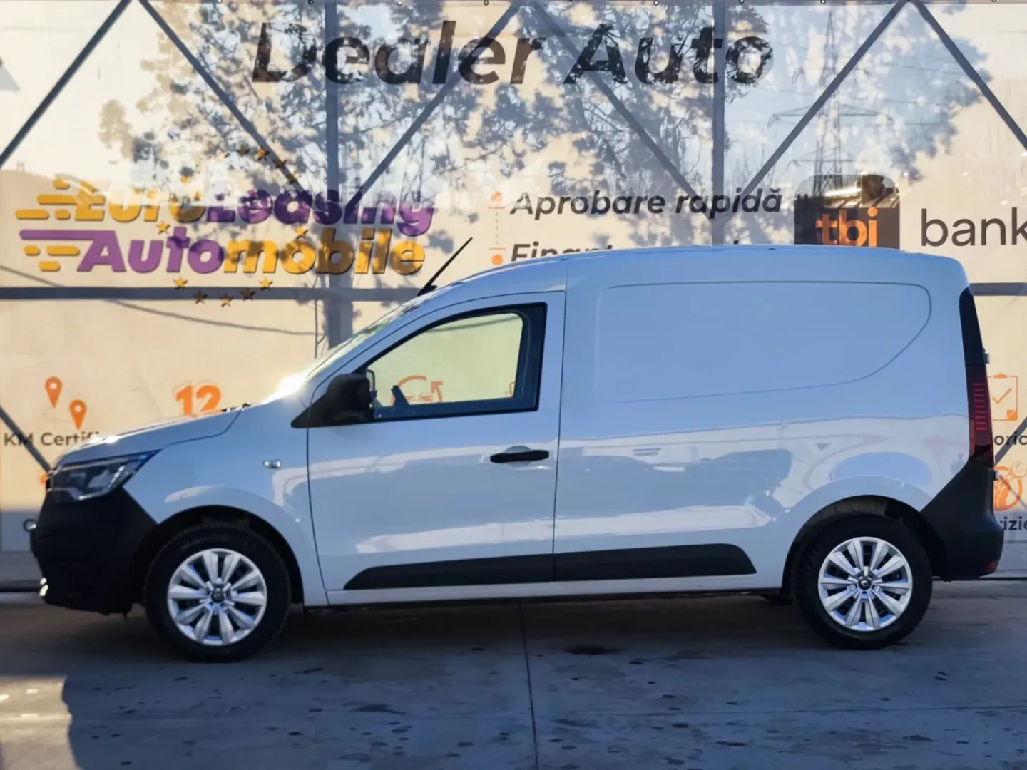 Cumpara/ Vinde online Renault  Express 2023 SH, la cel mai bun pret pentru tine!