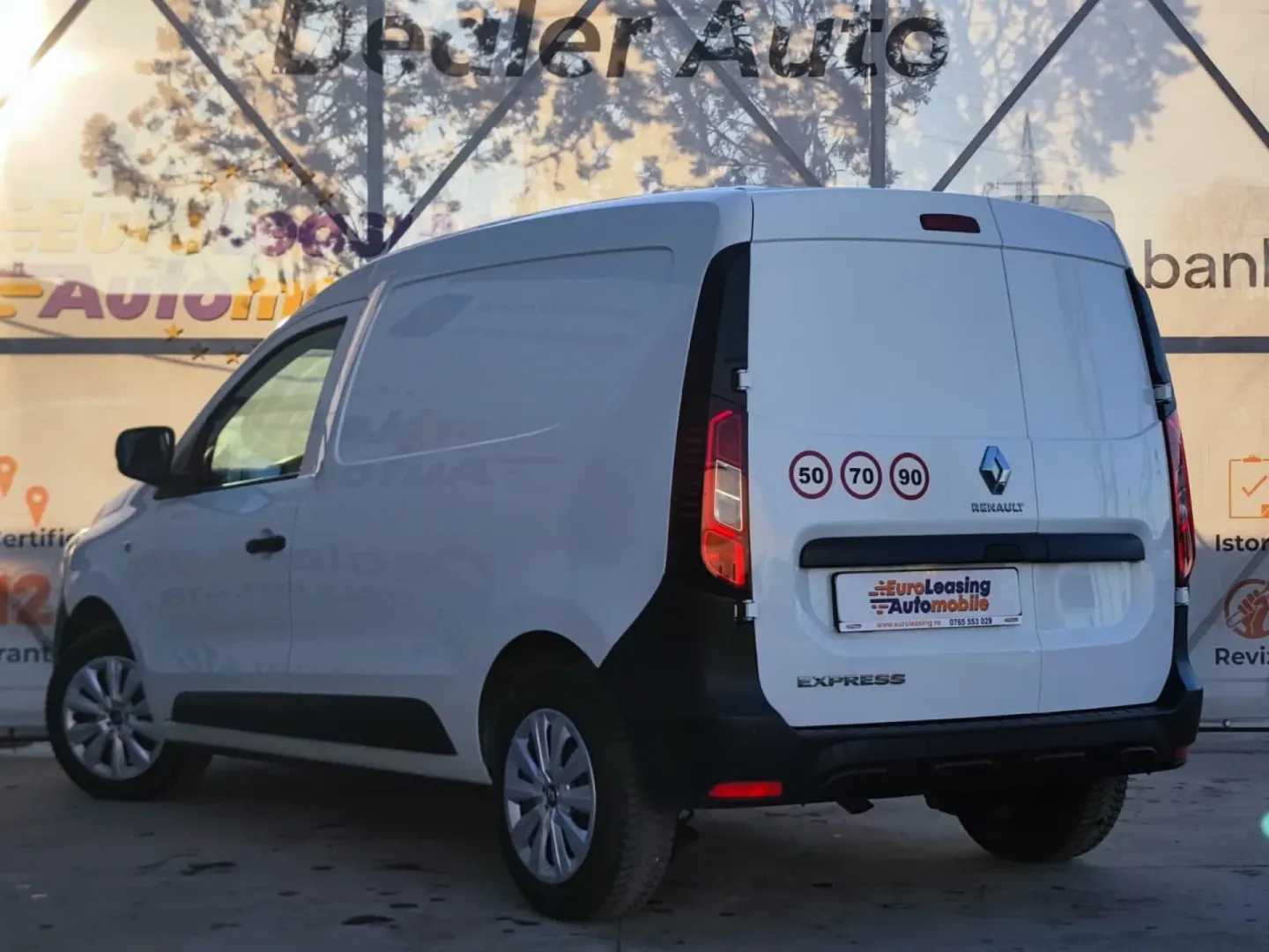Cumpara/ Vinde online Renault  Express 2023 SH, la cel mai bun pret pentru tine!