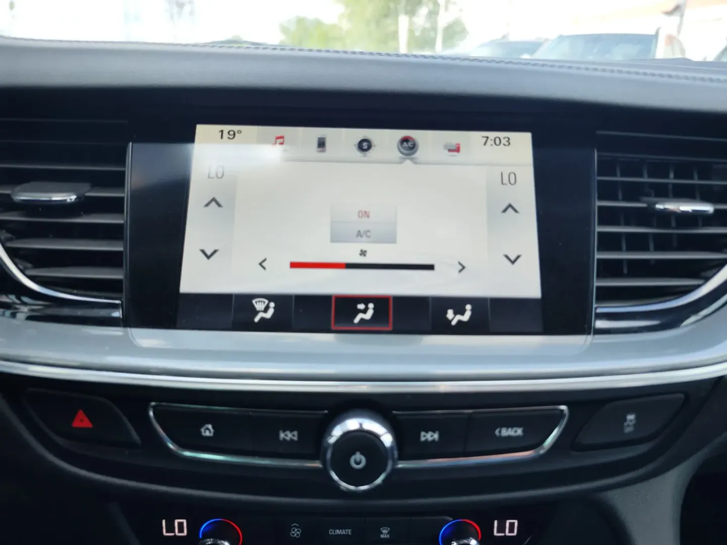 Cumpara/ Vinde online Opel Insignia 2018 SH, la cel mai bun pret pentru tine!