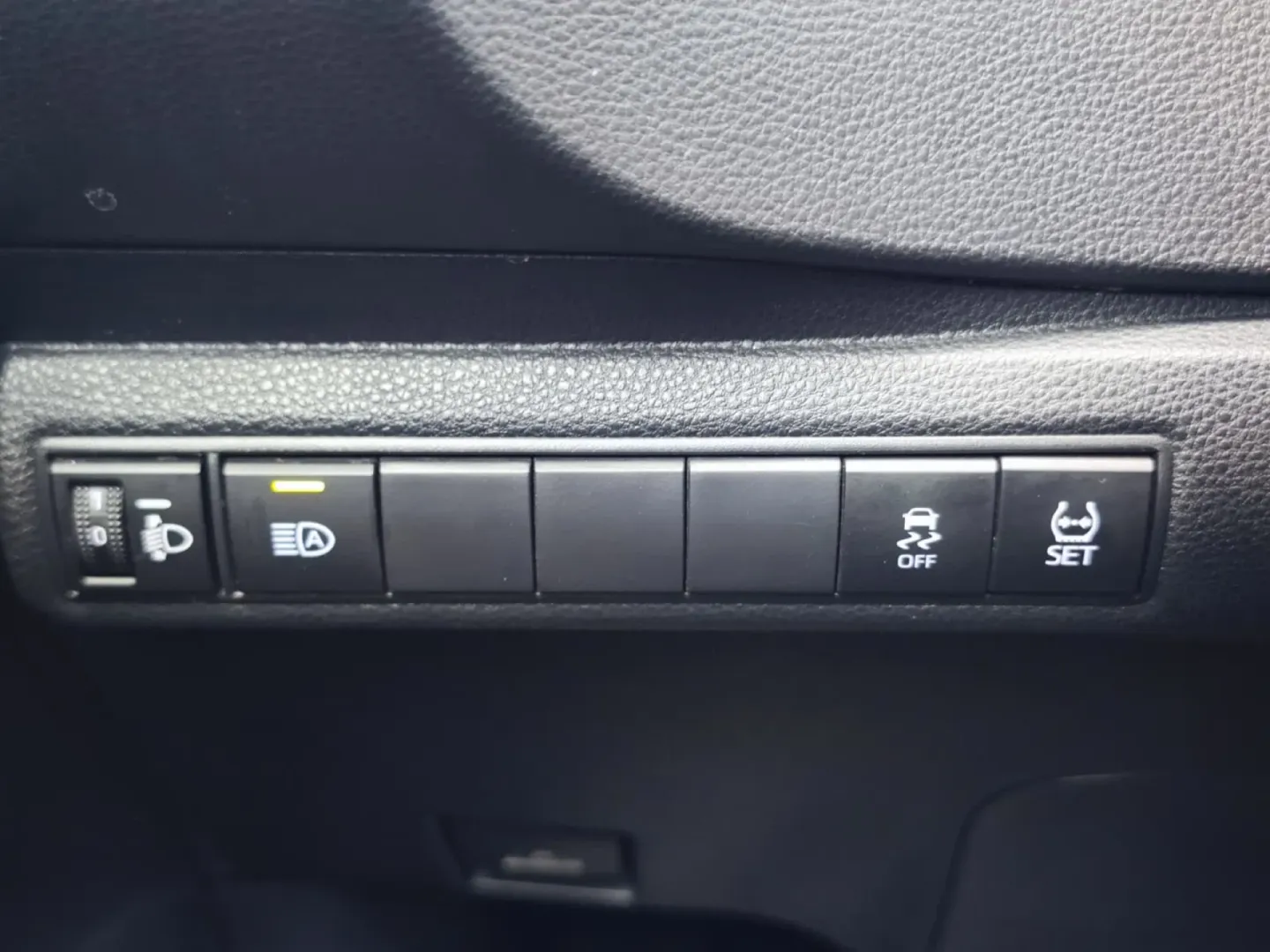 Cumpara/ Vinde online Toyota Corolla 2021 SH, la cel mai bun pret pentru tine!