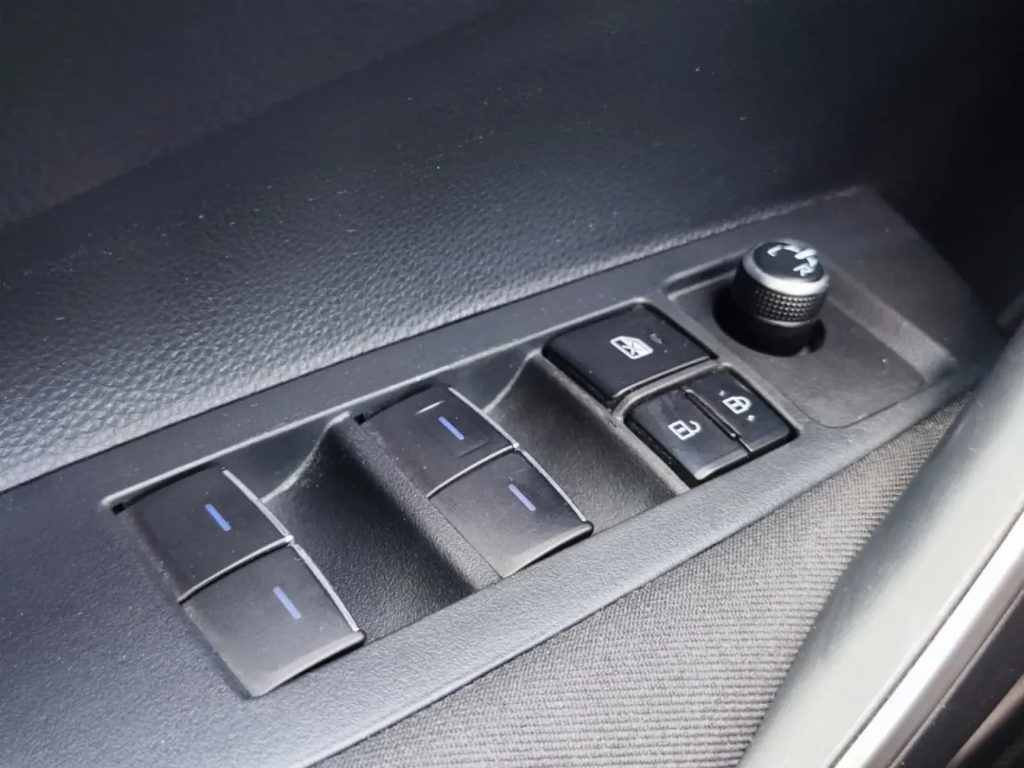 Cumpara/ Vinde online Toyota Corolla 2021 SH, la cel mai bun pret pentru tine!
