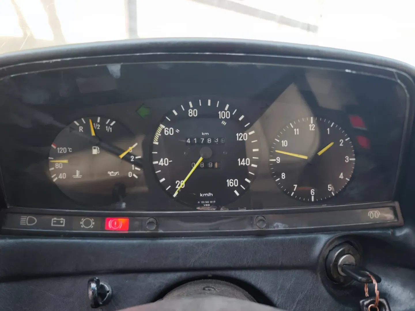 Cumpara/ Vinde online Mercedes-Benz other 1982 SH, la cel mai bun pret pentru tine!