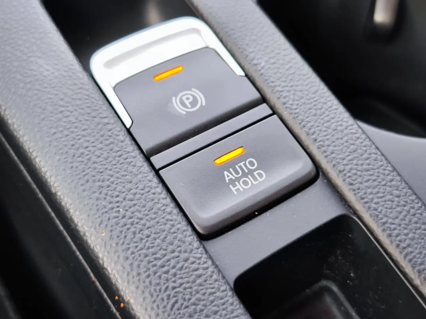 Cumpara/ Vinde online Volkswagen Passat 2021 SH, la cel mai bun pret pentru tine!