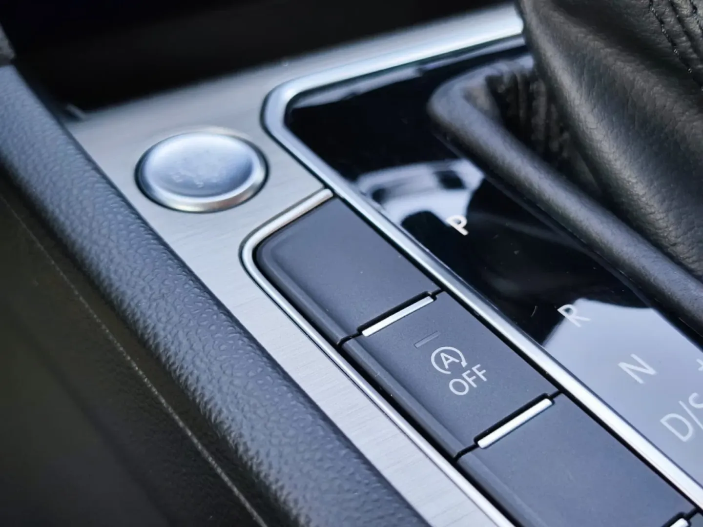 Cumpara/ Vinde online Volkswagen Passat 2021 SH, la cel mai bun pret pentru tine!