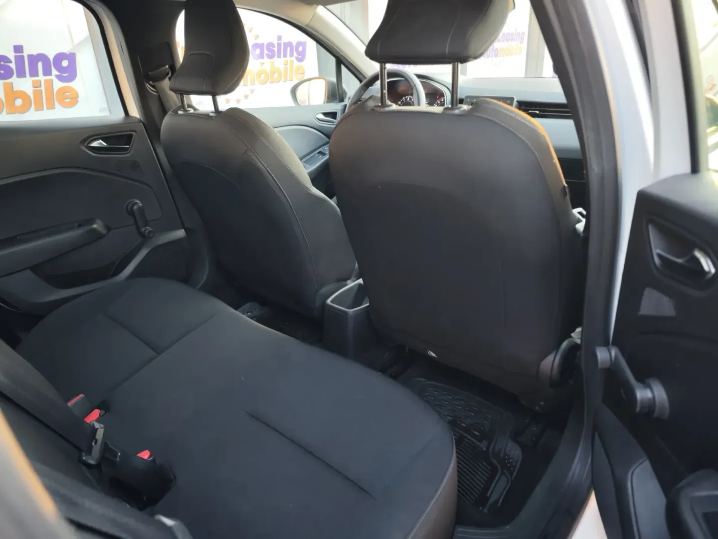 Cumpara/ Vinde online Renault  Clio 2021 SH, la cel mai bun pret pentru tine!