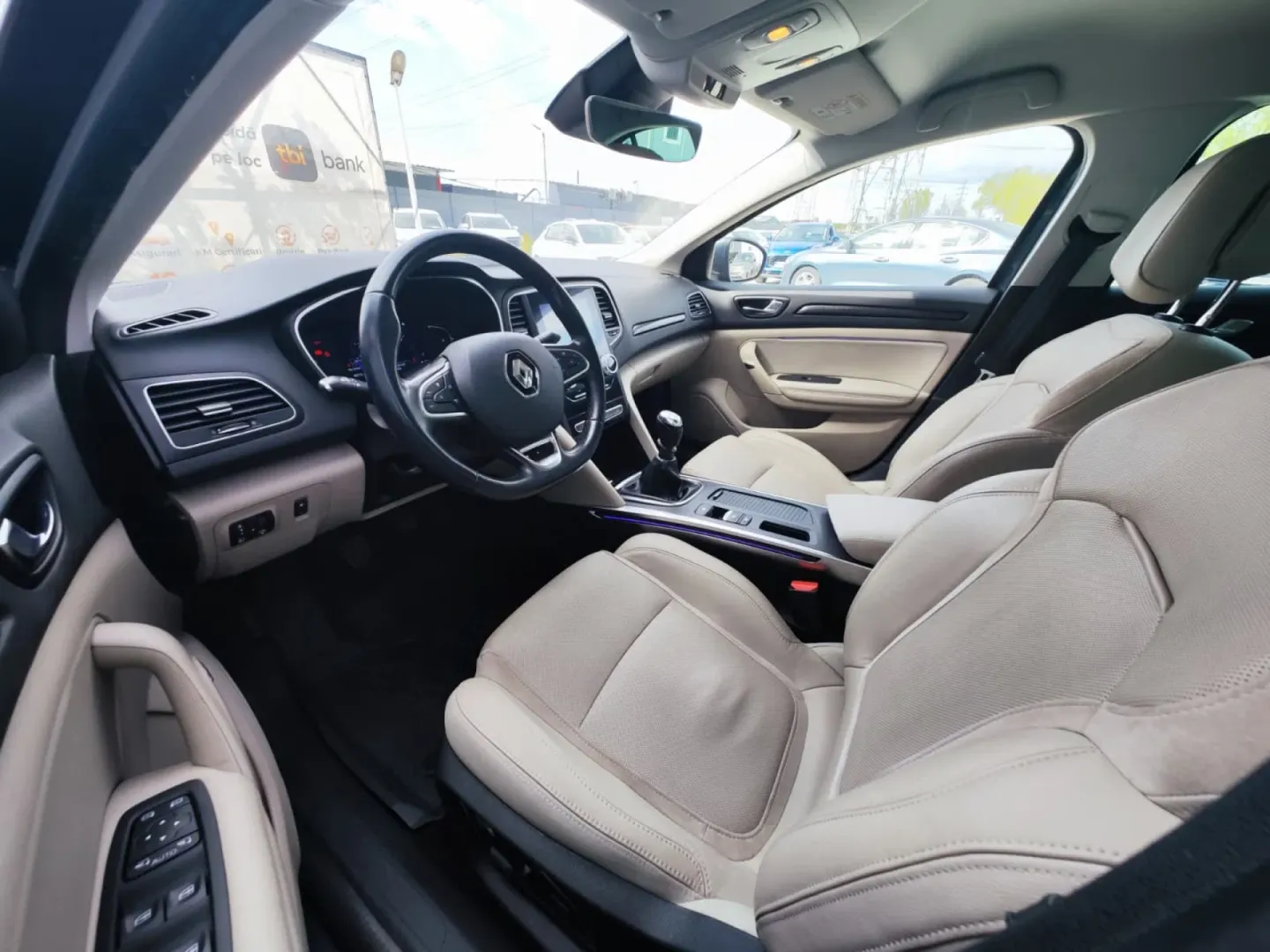 Cumpara/ Vinde online Renault  Megane 2019 SH, la cel mai bun pret pentru tine!