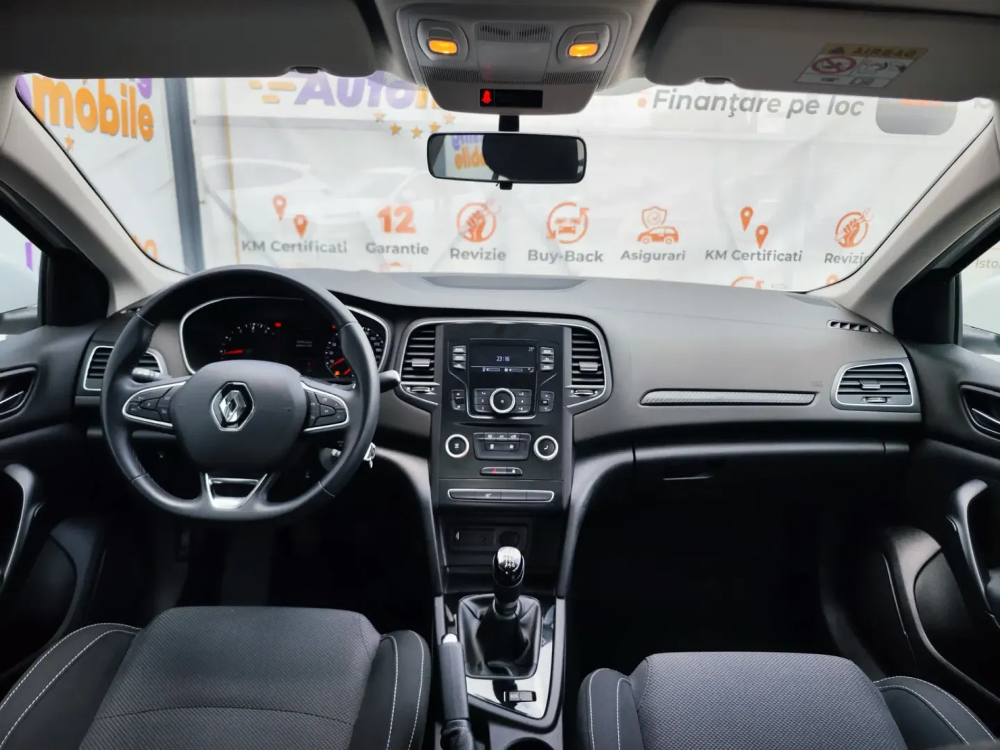 Cumpara/ Vinde online Renault  Megane 2022 SH, la cel mai bun pret pentru tine!