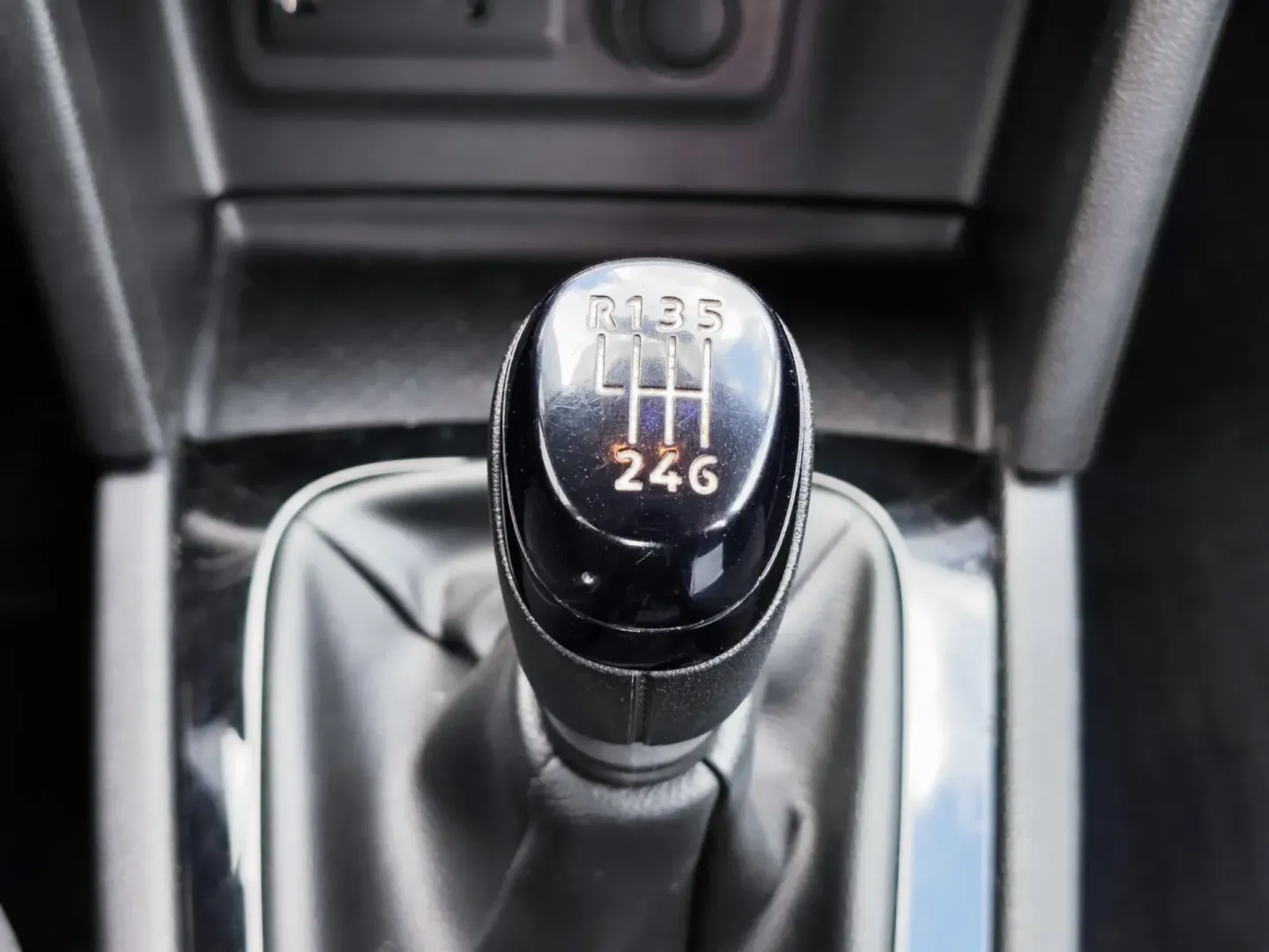 Cumpara/ Vinde online Renault  Megane 2022 SH, la cel mai bun pret pentru tine!