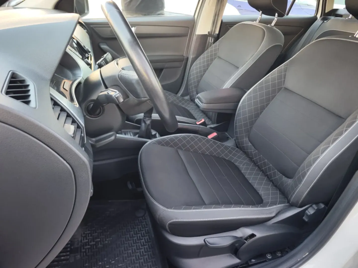 Cumpara/ Vinde online Skoda Fabia 2022 SH, la cel mai bun pret pentru tine!