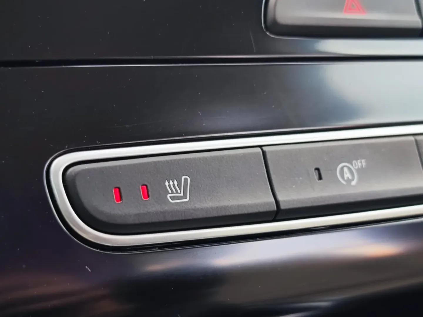 Cumpara/ Vinde online Renault  Megane 2019 SH, la cel mai bun pret pentru tine!