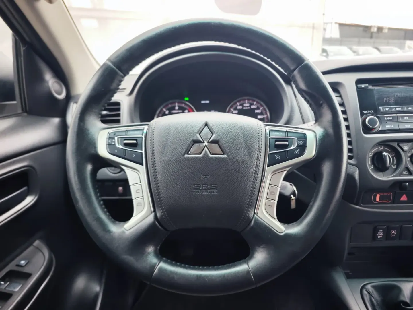 Cumpara/ Vinde online Mitsubishi L200 2020 SH, la cel mai bun pret pentru tine!