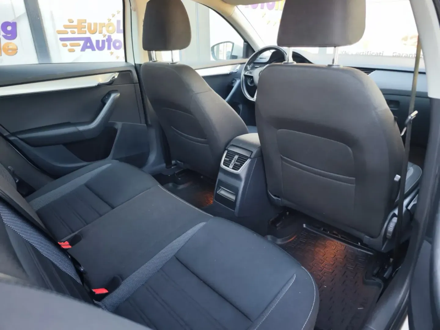 Cumpara/ Vinde online Skoda Octavia 2020 SH, la cel mai bun pret pentru tine!