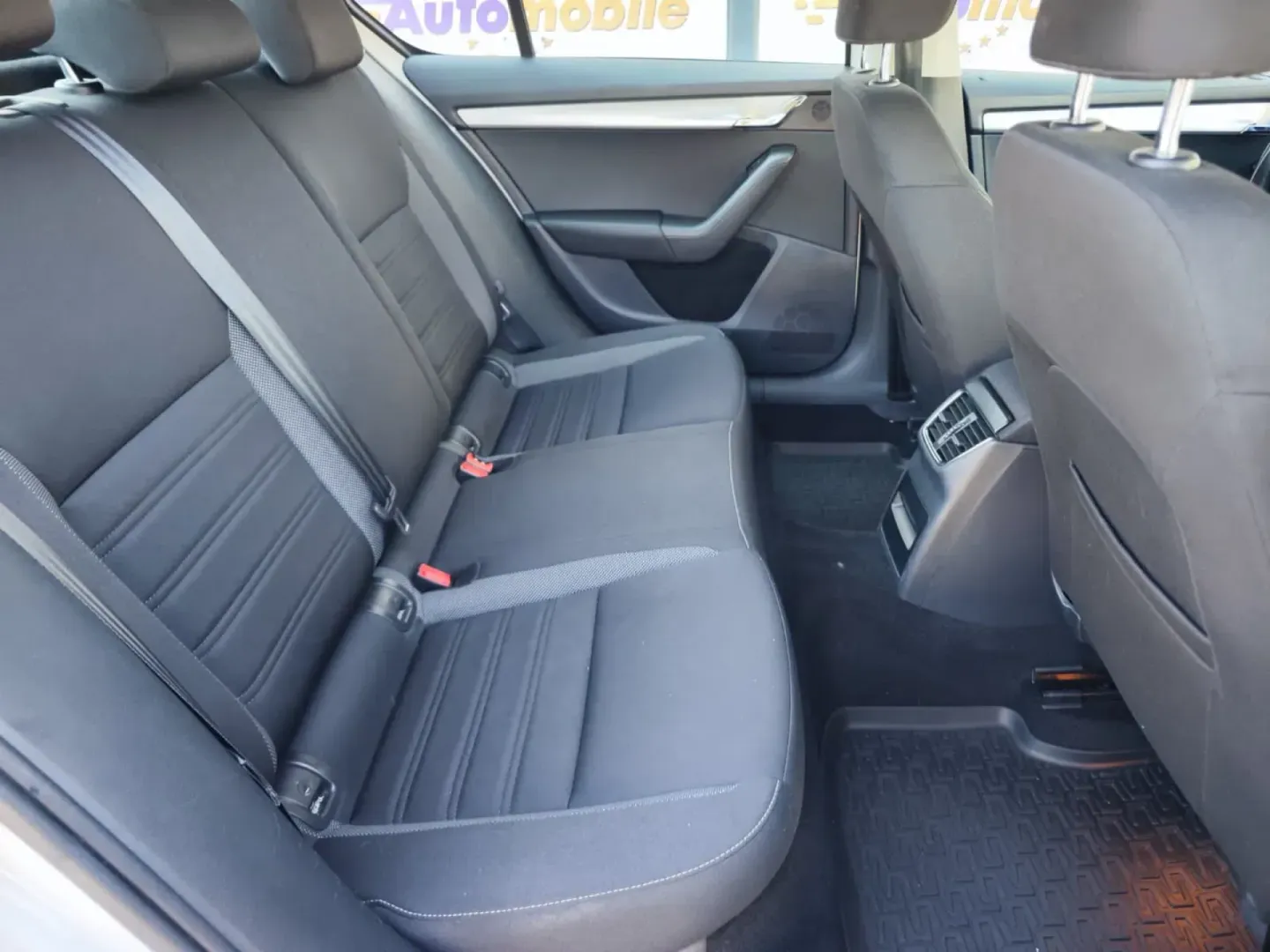 Cumpara/ Vinde online Skoda Octavia 2020 SH, la cel mai bun pret pentru tine!