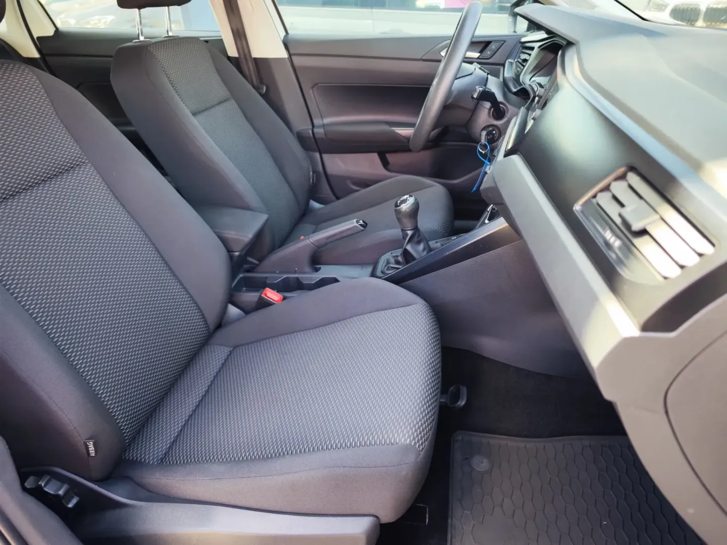 Cumpara/ Vinde online Volkswagen Polo 2020 SH, la cel mai bun pret pentru tine!