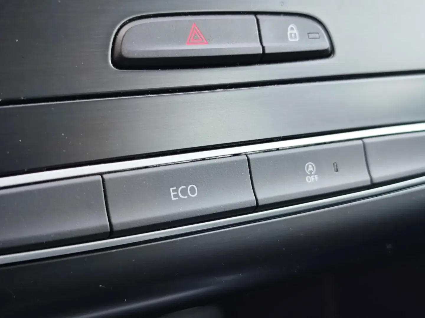 Cumpara/ Vinde online Renault  Megane 2018 SH, la cel mai bun pret pentru tine!