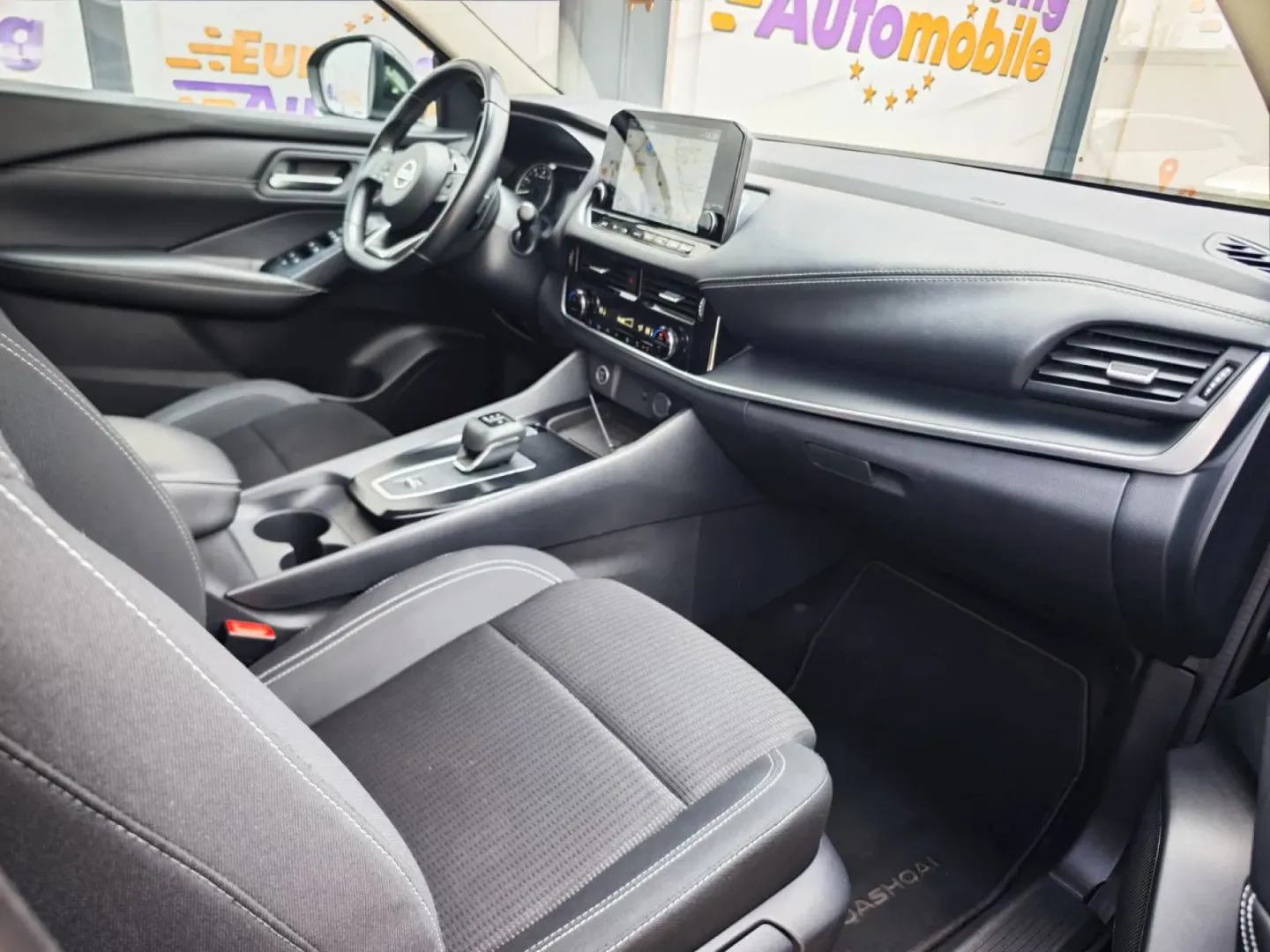 Cumpara/ Vinde online Nissan Qashqai 2022 SH, la cel mai bun pret pentru tine!