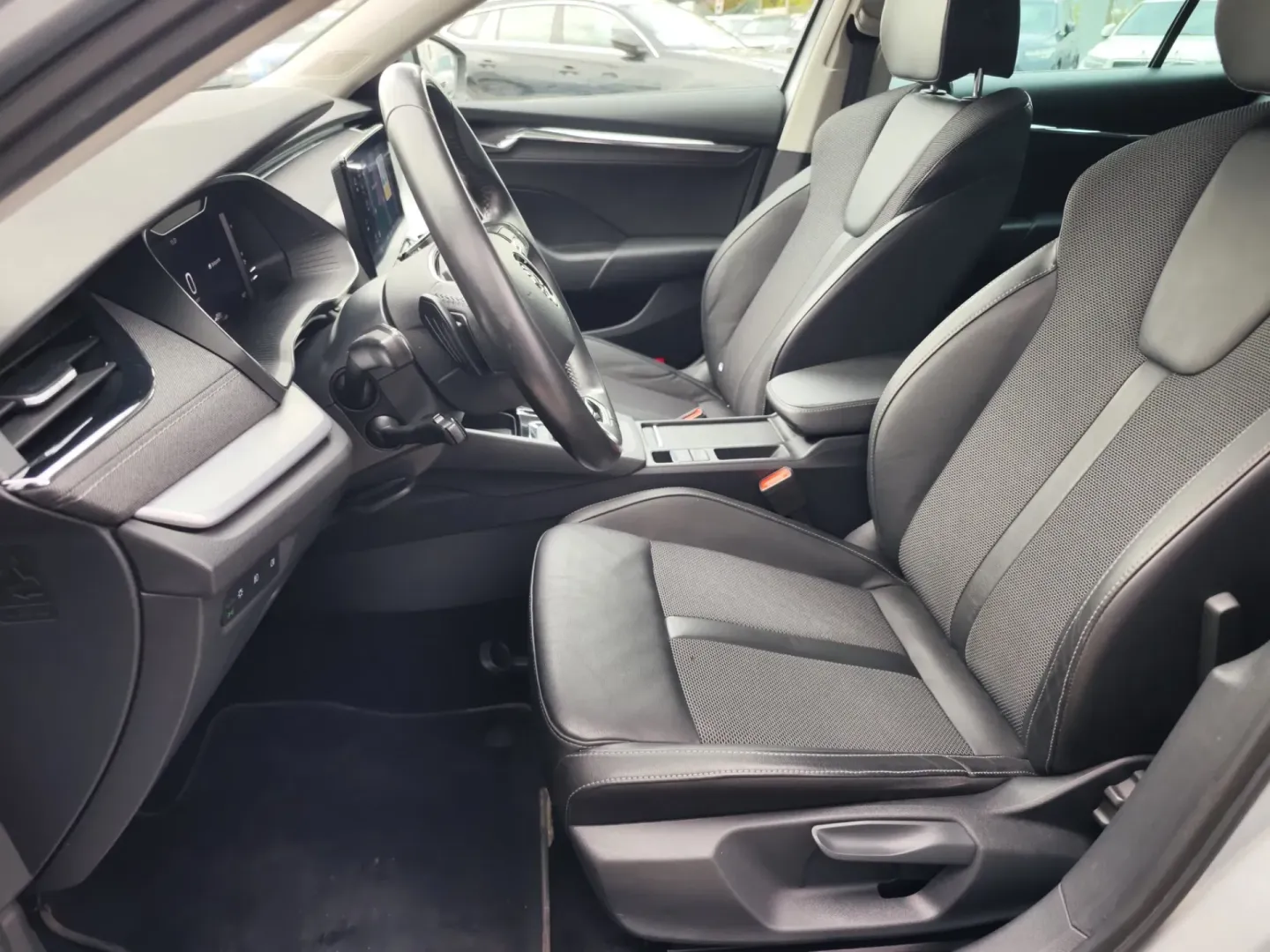 Cumpara/ Vinde online Skoda Octavia 2021 SH, la cel mai bun pret pentru tine!