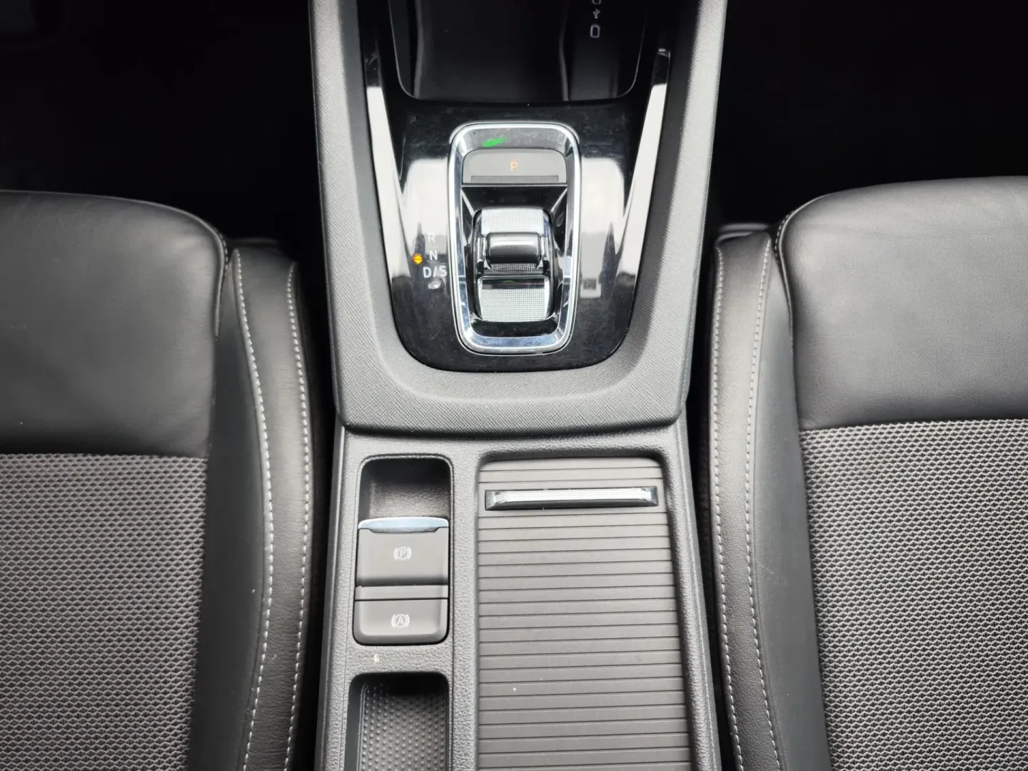 Cumpara/ Vinde online Skoda Octavia 2021 SH, la cel mai bun pret pentru tine!
