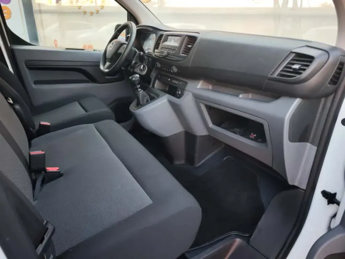 Cumpara/ Vinde online Opel Vivaro 2021 SH, la cel mai bun pret pentru tine!