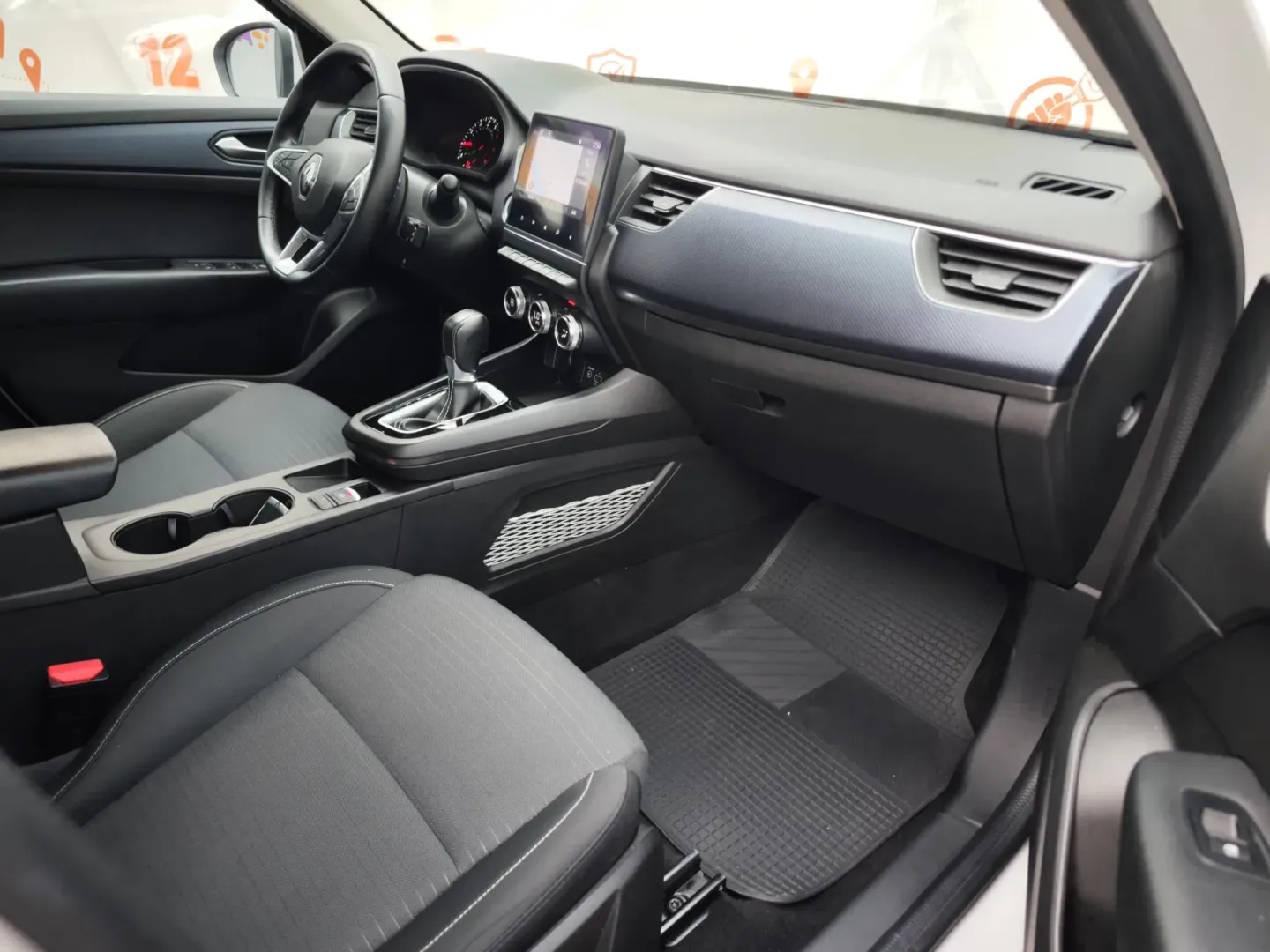 Cumpara/ Vinde online Renault  Arkana 2022 SH, la cel mai bun pret pentru tine!