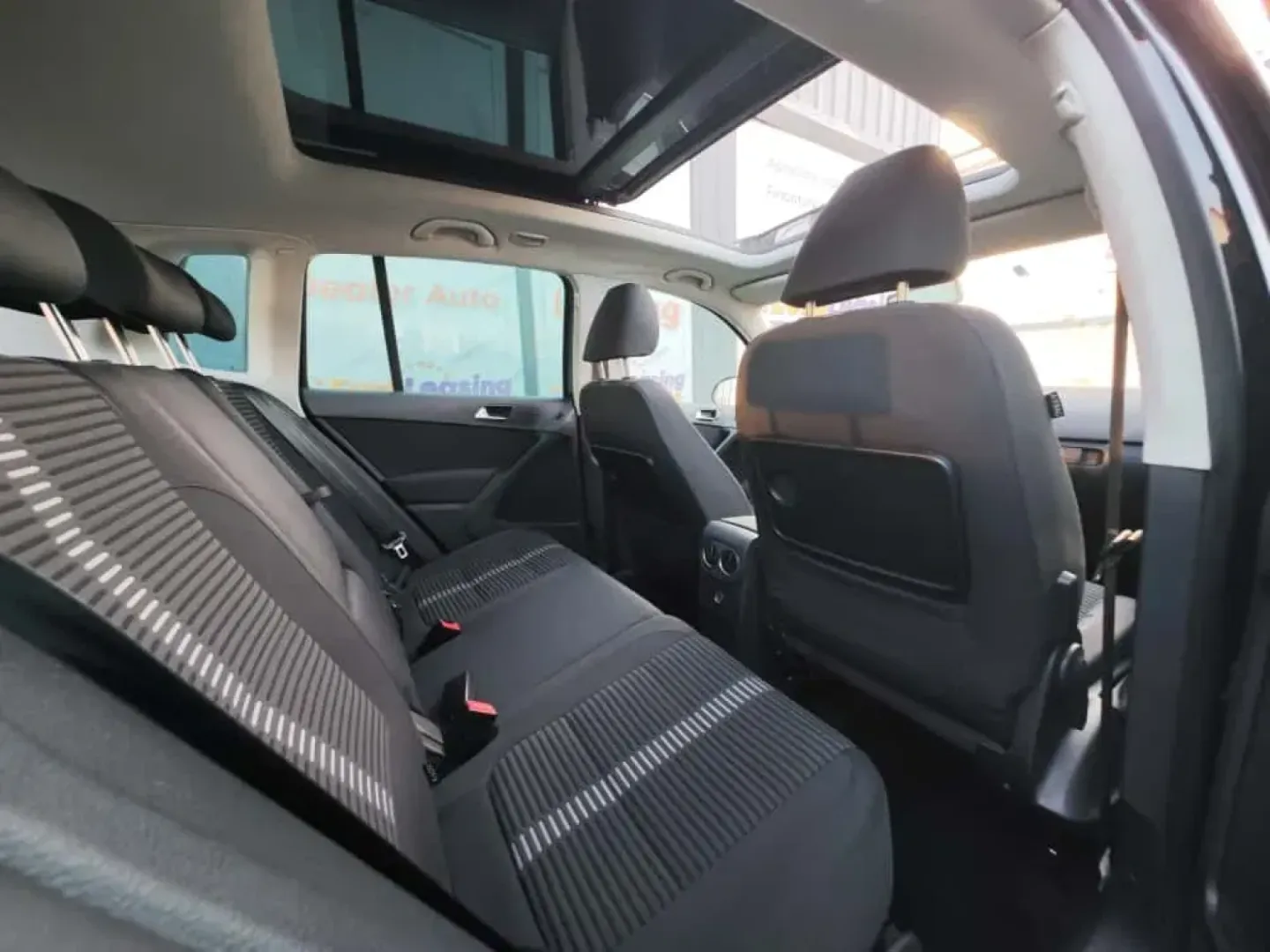 Cumpara/ Vinde online Volkswagen Tiguan 2010 SH, la cel mai bun pret pentru tine!