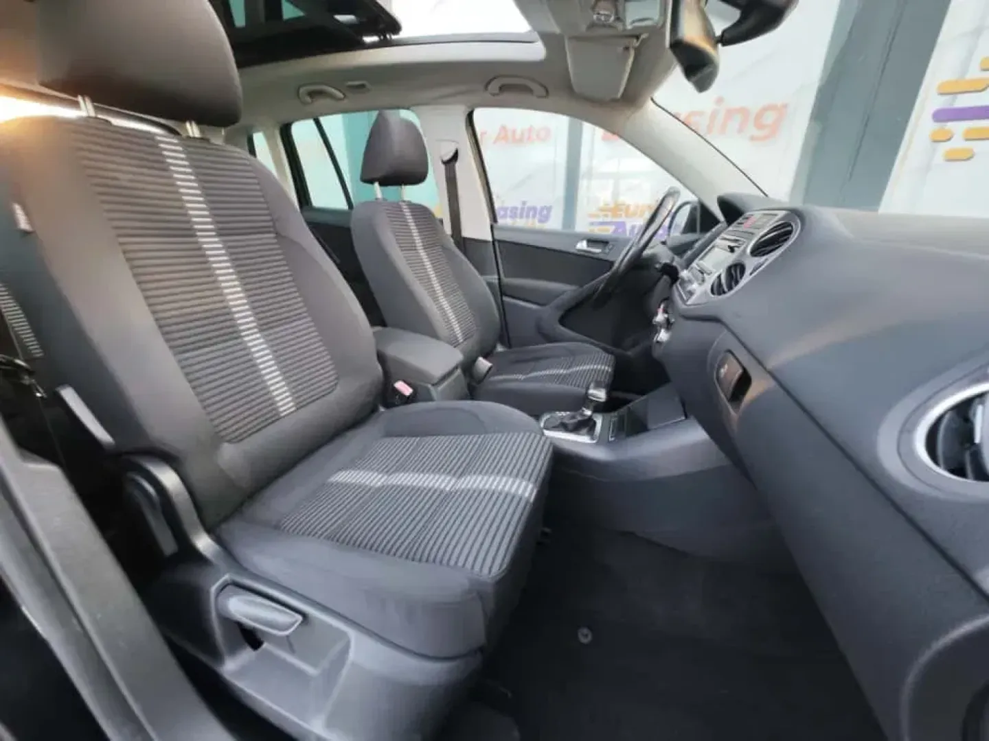 Cumpara/ Vinde online Volkswagen Tiguan 2010 SH, la cel mai bun pret pentru tine!