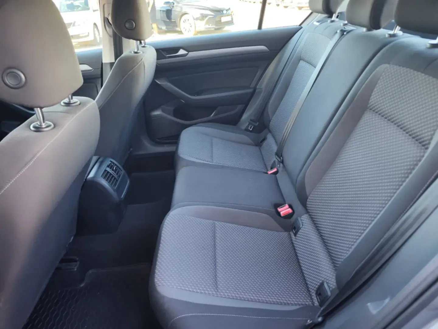 Cumpara/ Vinde online Volkswagen Passat 2020 SH, la cel mai bun pret pentru tine!