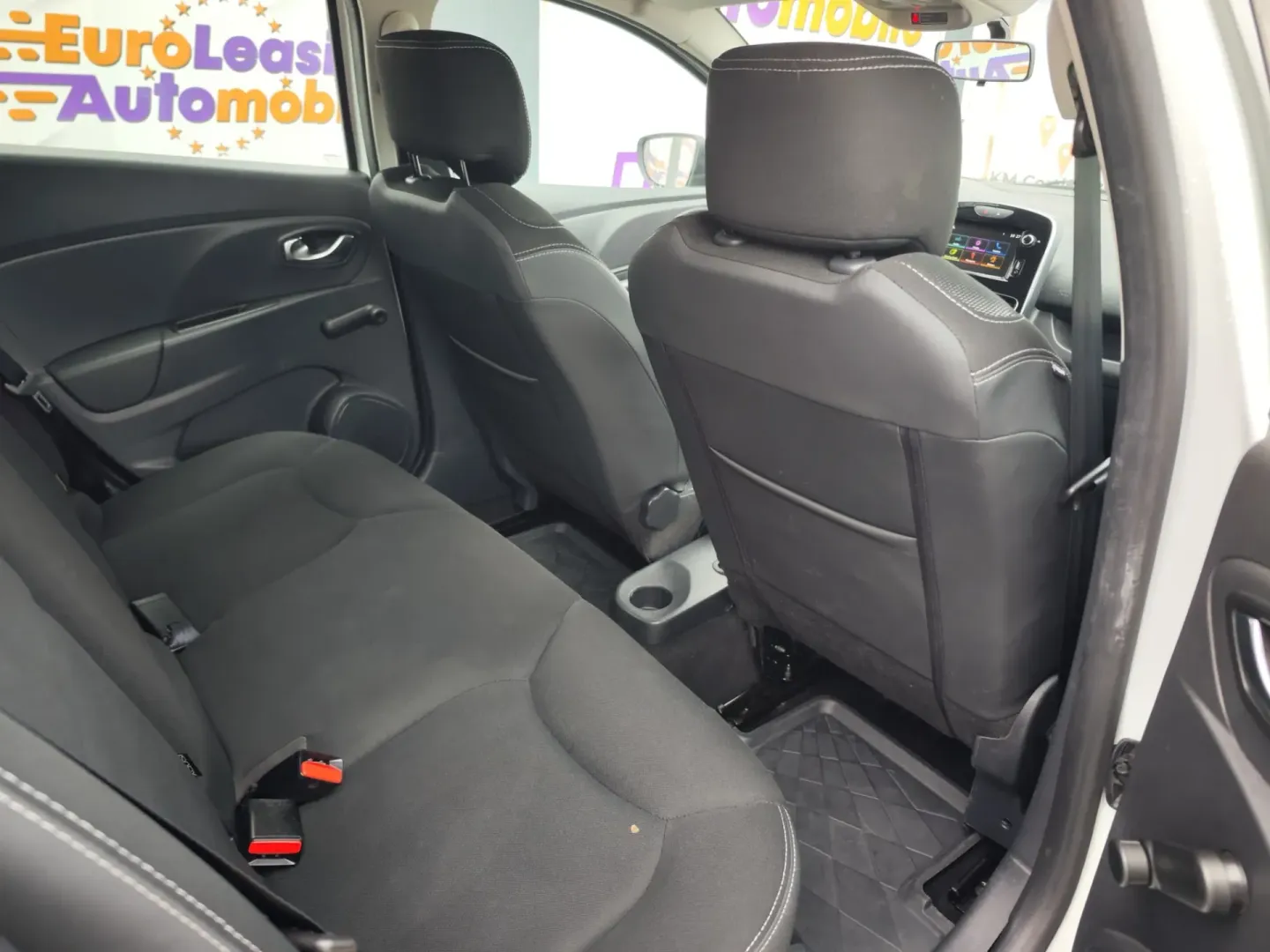 Cumpara/ Vinde online Renault  Clio 2020 SH, la cel mai bun pret pentru tine!