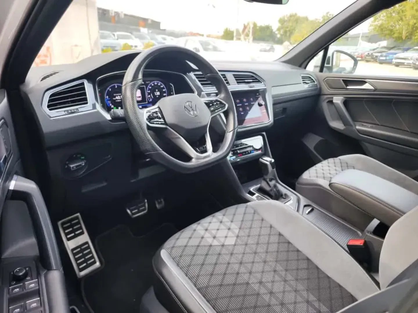 Cumpara/ Vinde online Volkswagen Tiguan 2021 SH, la cel mai bun pret pentru tine!