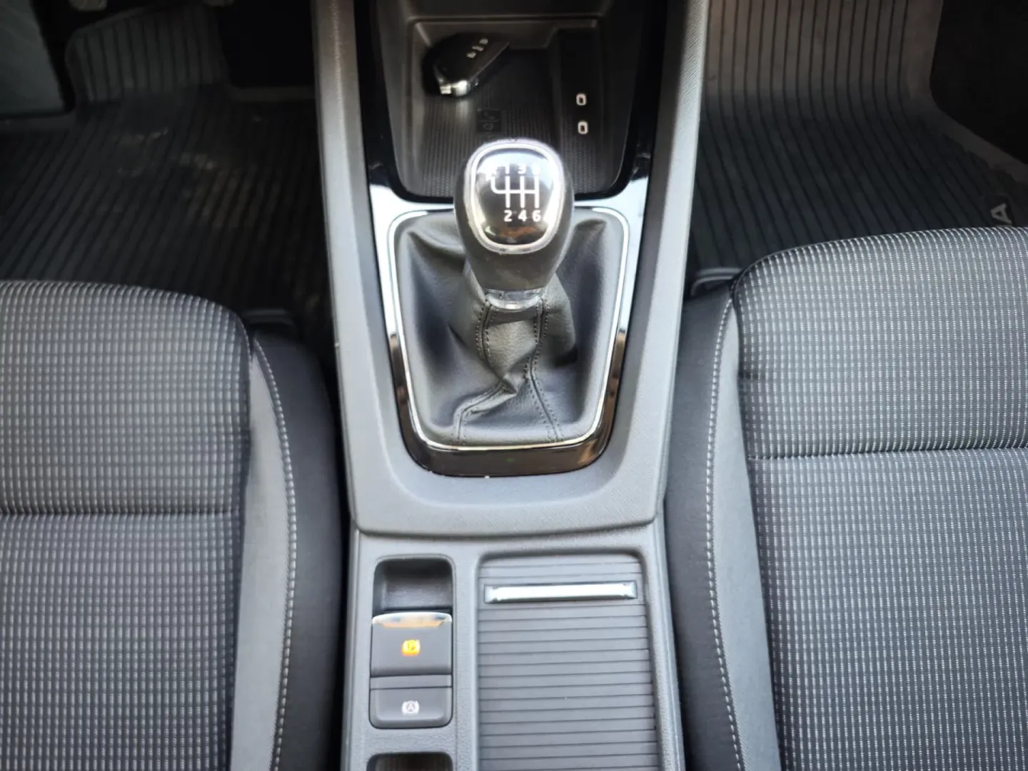 Cumpara/ Vinde online Skoda Octavia 2021 SH, la cel mai bun pret pentru tine!