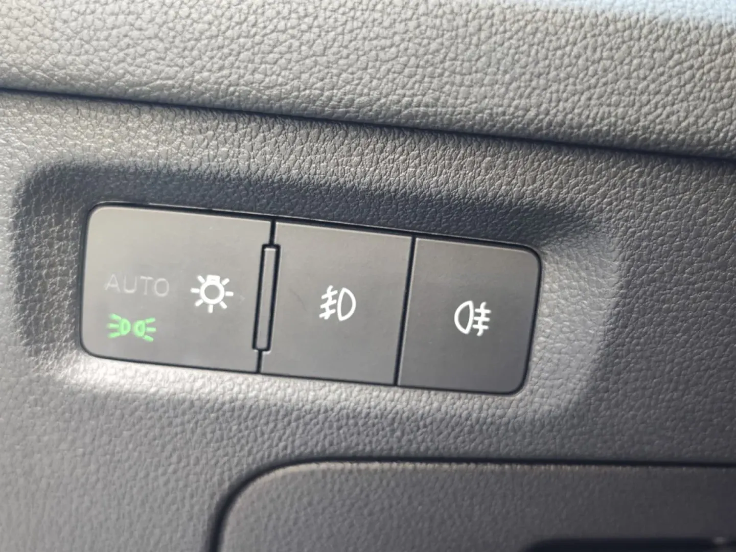 Cumpara/ Vinde online Skoda Octavia 2021 SH, la cel mai bun pret pentru tine!