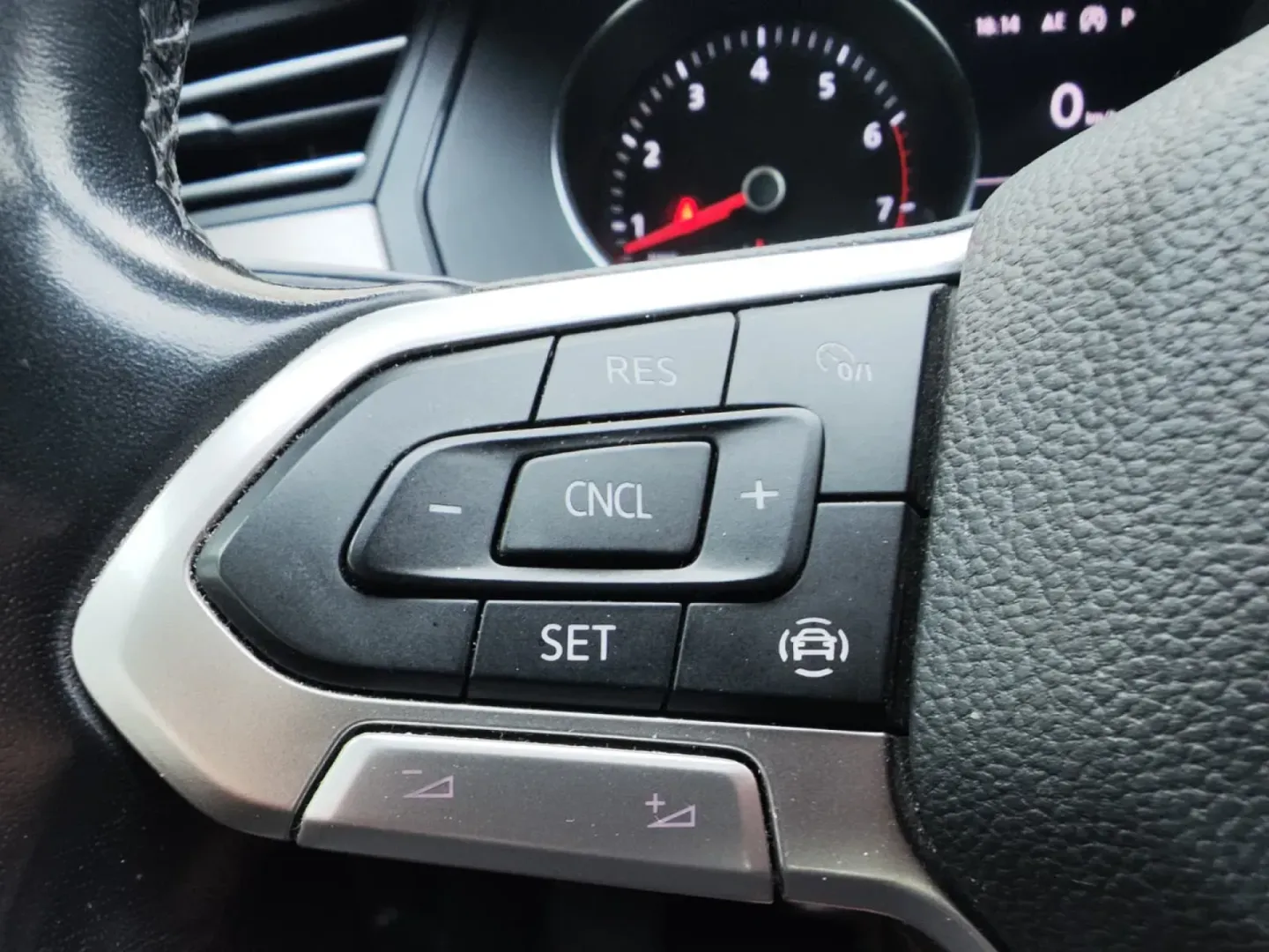 Cumpara/ Vinde online Volkswagen Passat 2020 SH, la cel mai bun pret pentru tine!