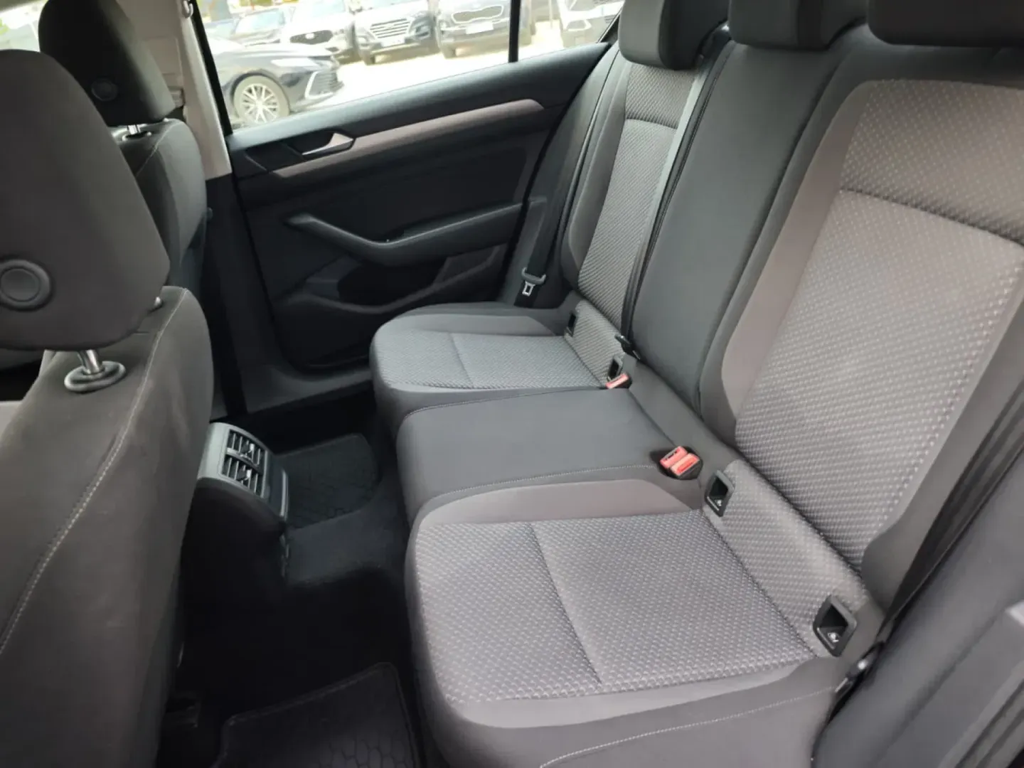 Cumpara/ Vinde online Volkswagen Passat 2020 SH, la cel mai bun pret pentru tine!