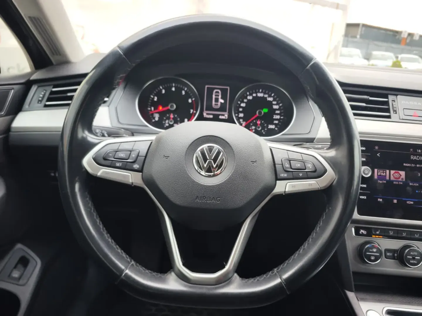 Cumpara/ Vinde online Volkswagen Passat 2020 SH, la cel mai bun pret pentru tine!