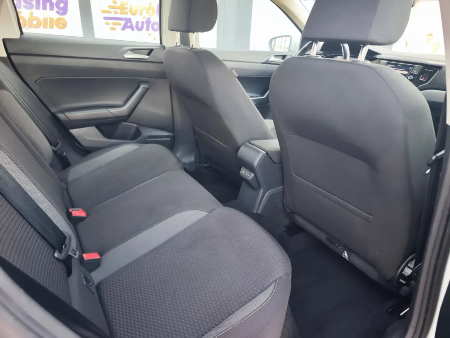 Cumpara/ Vinde online Volkswagen Polo 2022 SH, la cel mai bun pret pentru tine!