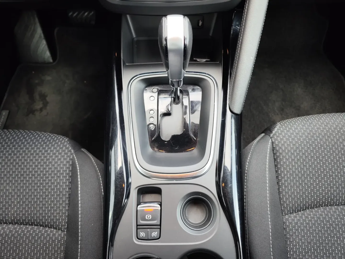 Cumpara/ Vinde online Renault  Kadjar 2020 SH, la cel mai bun pret pentru tine!