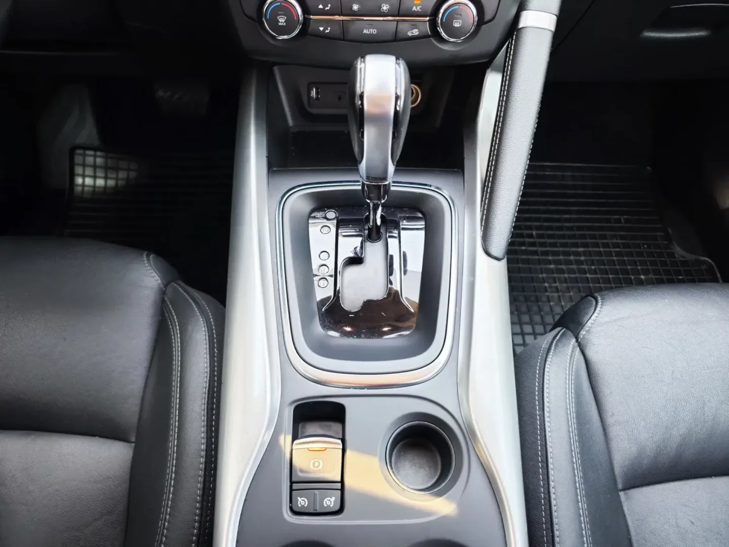 Cumpara/ Vinde online Renault  Kadjar 2018 SH, la cel mai bun pret pentru tine!