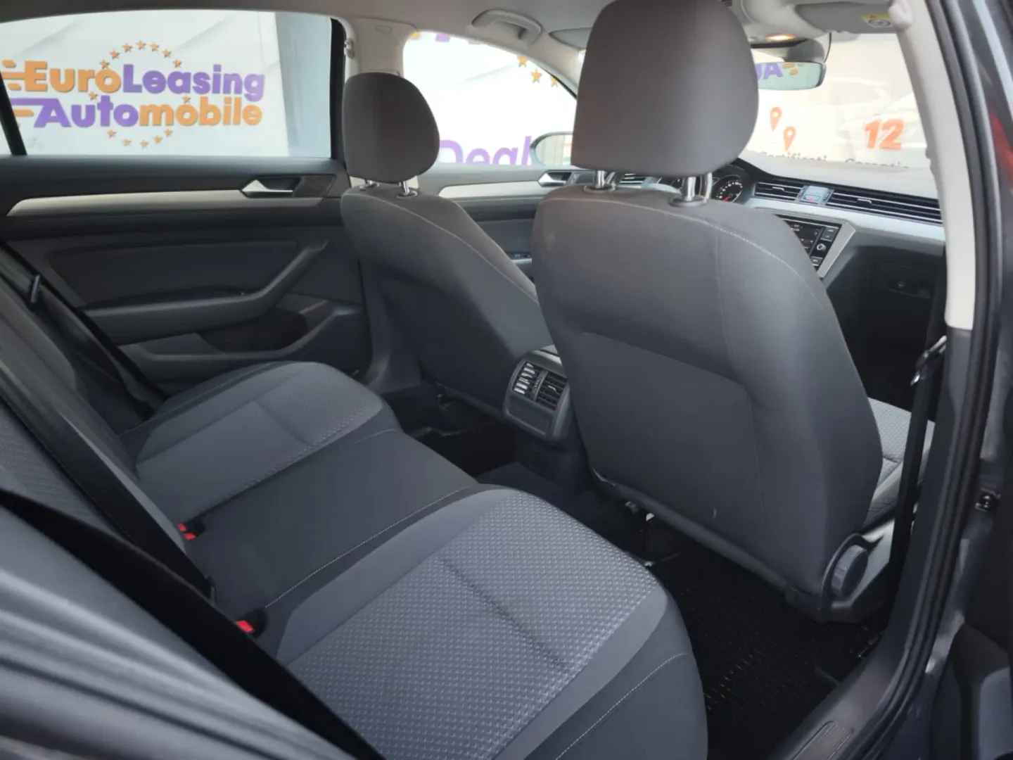 Cumpara/ Vinde online Volkswagen Passat 2020 SH, la cel mai bun pret pentru tine!