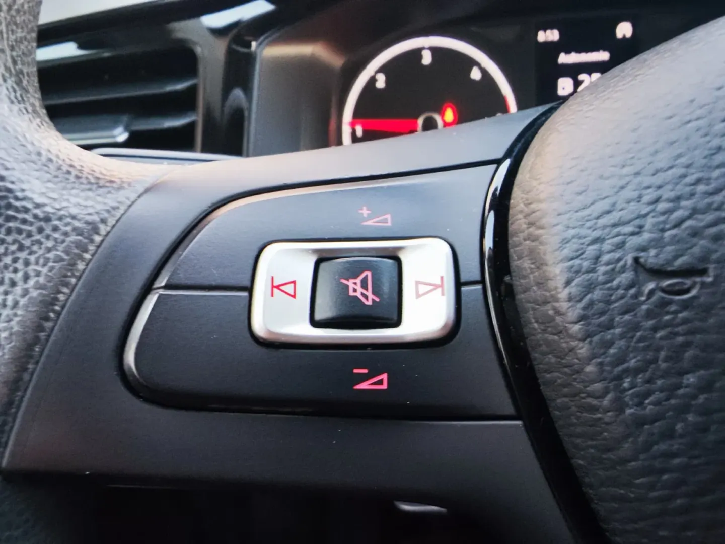 Cumpara/ Vinde online Volkswagen Polo 2019 SH, la cel mai bun pret pentru tine!