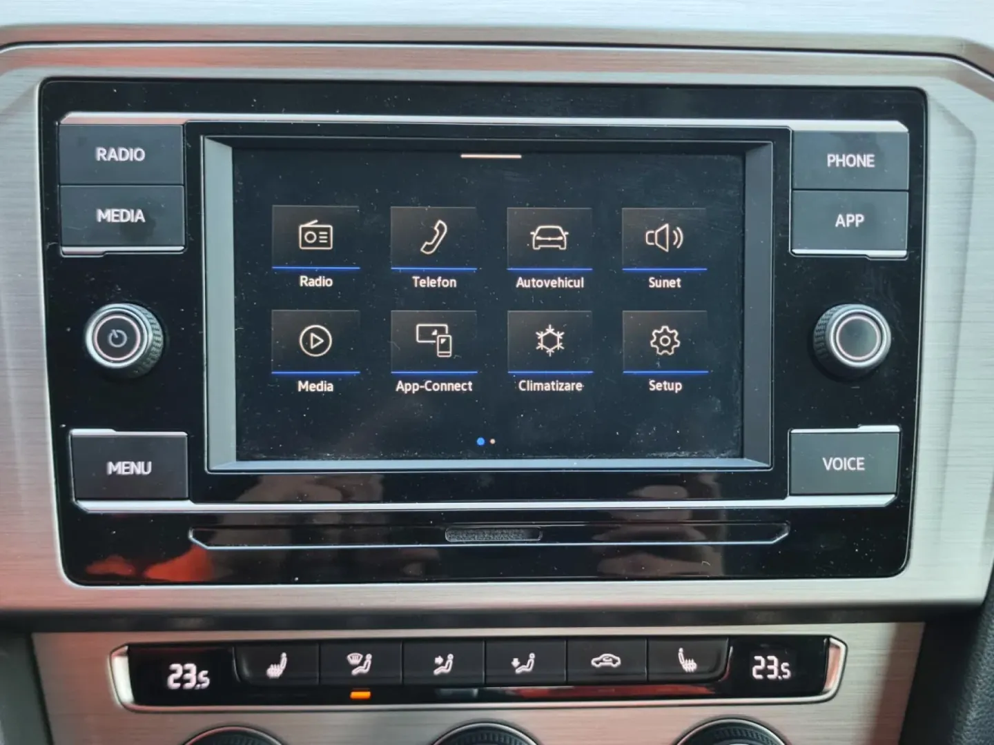 Cumpara/ Vinde online Volkswagen Passat 2020 SH, la cel mai bun pret pentru tine!