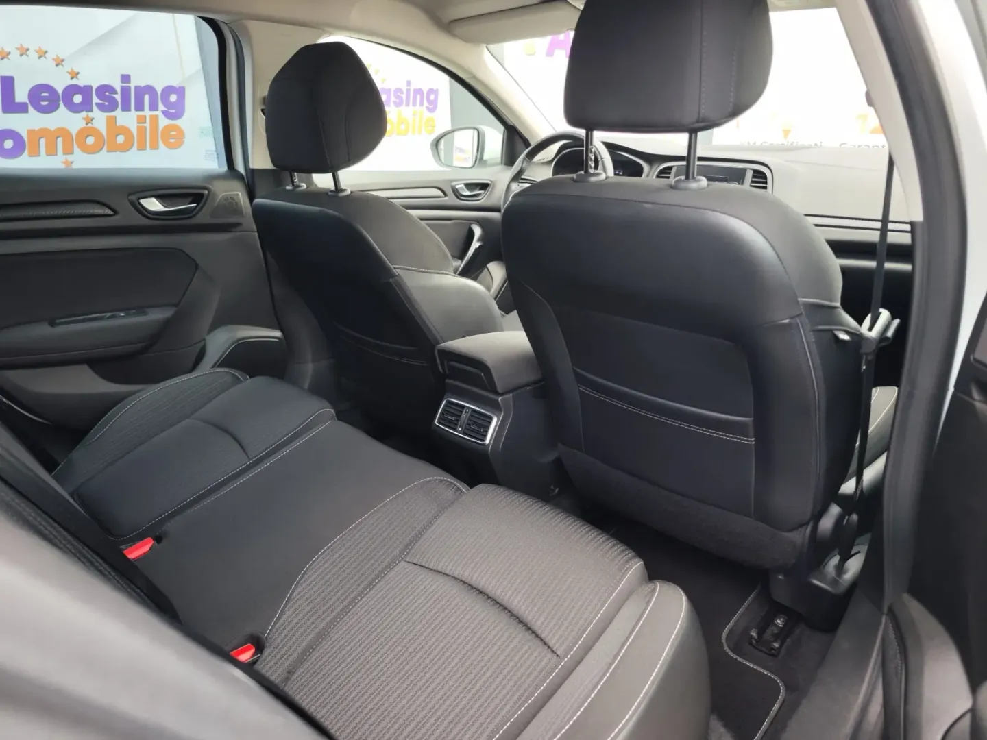 Cumpara/ Vinde online Renault  Megane 2018 SH, la cel mai bun pret pentru tine!
